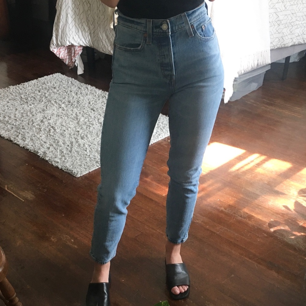 Levi’s wedgie jeans